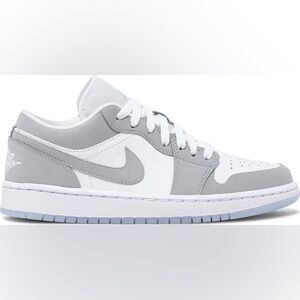 Wmns Air Jordan 1 Low 'White Wolf Grey'